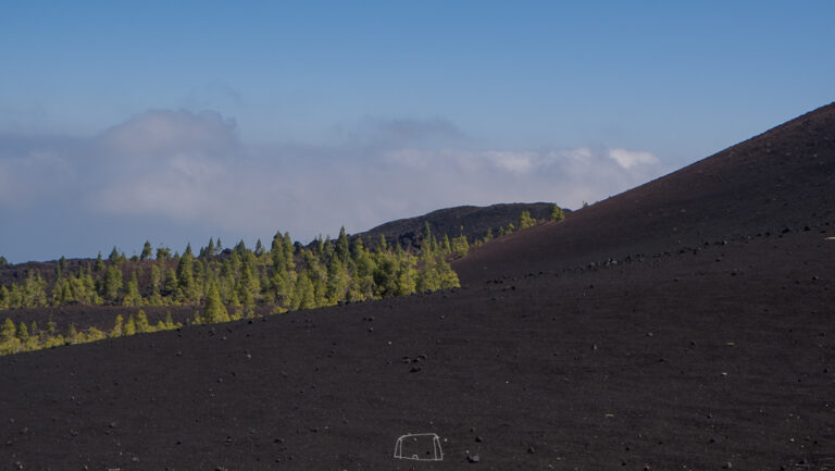 Arenas negras del volcán de Trevejo