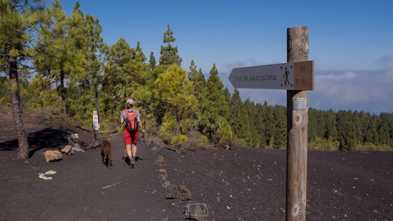 Sendero al volcán de Trevejo