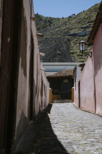 Un paseo por Garachico con La Quinta Roja-54
