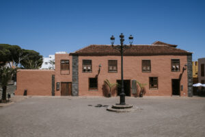 Fachada de la Casa Palacio de los Marqueses de La Quinta Roja en Garachico