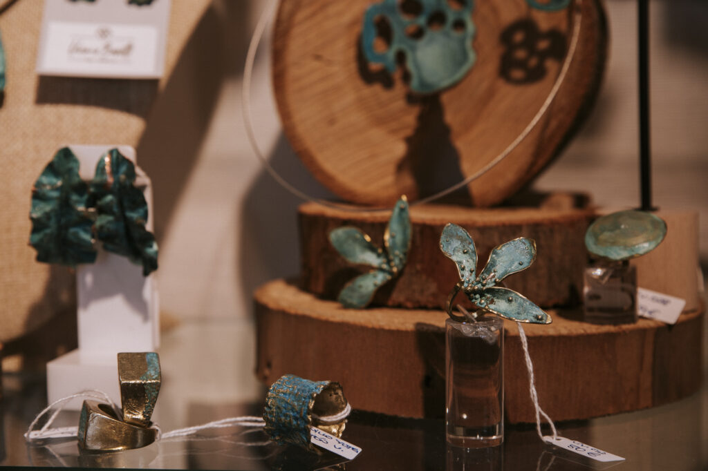 Joyería contemporánea en La Venta de lo de Aquí Garachico